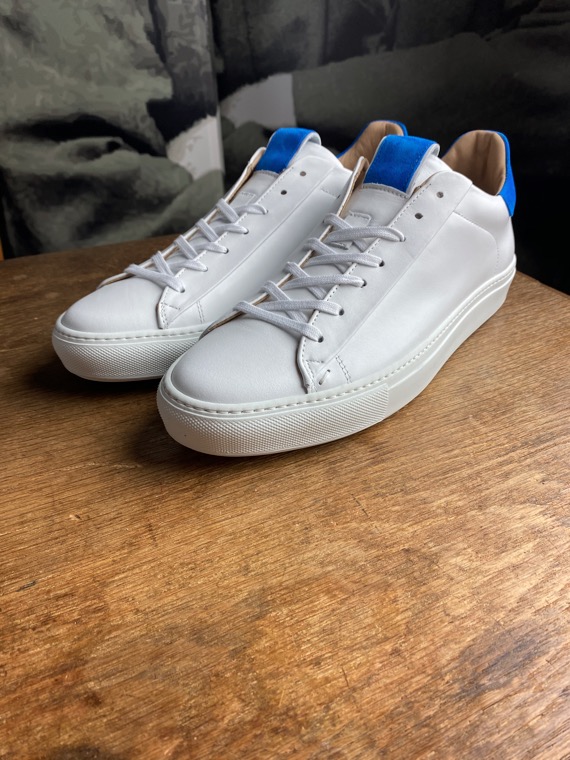 Giorgio sneakers blanche bleu klein revolt orleans