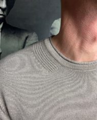 PP Pull beige del détail