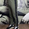 Paolo Pecora Pantalon kaki bande noire revolt orleans