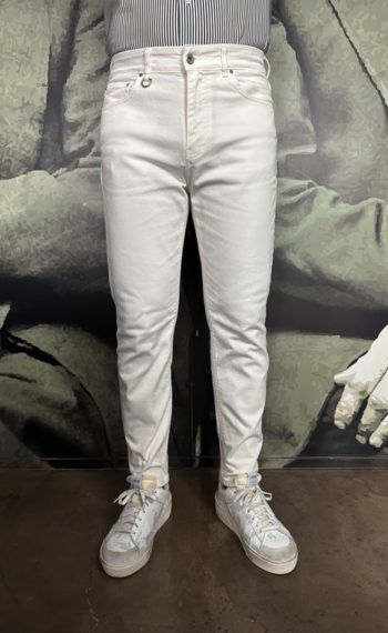 Paolo Pacora jeans blanc revolt orleans